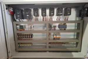 طراحی و مونتاژ تابلو برق قدرت، فرمان و کنترل هوشمند کارخانه رب خرم فاروج